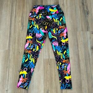 Zumba Leggings tropical print Size M